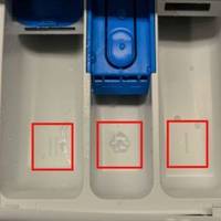 Для чого потрібно 3 відсіки в лотку для порошку пральної машини