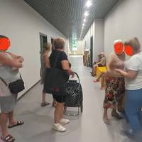 Прогнали з українського центру у Варшаві - за українську мову