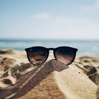 Сусідня з Україною країна з тріском провалила туристичний сезон