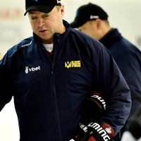 Скандал дня: головного тренера збірної України усунули з посади