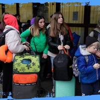 Продовжать до 2025 року: озвучили інформацію для українців, які перебувають за кордоном