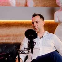 Арестович припустив, як українців схилятимуть до перемовин з РФ