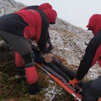 На Говерлі загинув турист, ще одного вдалося врятувати. Фото