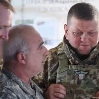 Залужний побував на передовій у Авдіївці та показав, що відбувається в місті, яке атакують окупанти