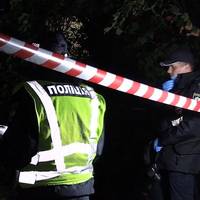 У Києві п'яний чоловік вдарив 14-річного підлітка ножем у груди