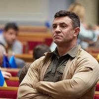 За що Микола Тищенко отримав по шиї у Львові