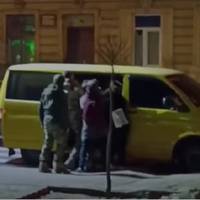 У Львівському ТЦК обіцяють покарати посадовців через відео з 