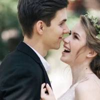 Донати на виїзд чоловіка з України: українка просить гроші, щоб перевезти обранця до Португалії