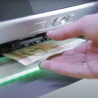 Тисячі українців вже втратили гроші: людей застерегли від популярної афери