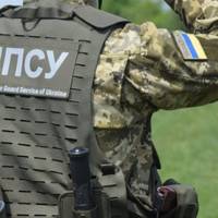 Журналісти дізнали про щонайменше 13 місцевих депутатів, які втекли з країни за допомогою системи “Шлях”