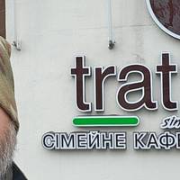«Відвідувачів дратує форма»: у Харкові персонал вигнав із піцерії військового