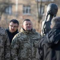 Разом із Залужним можуть замінити й Шапталу, - ЗМІ