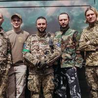 Тарас Тополя відповів на закиди, що піарився на воєнній темі, а тепер не повертається на фронт