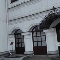 упц мп зірвала богослужіння за упокій загиблих українців у печерах Лаври