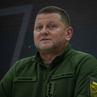ВЛК визнала Залужного не придатним до служби
