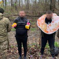 Як українські чоловіки тікають від мобілізації: поширені методи ухилянтів