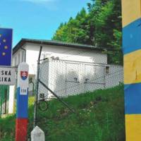 Викрали ТЦК та викинули в лісі: дівчина розповіла дивну історію про свого хлопця