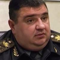 “Пpосто немає слів! Ви ще пам’ятаєте цього пеpсонажа, у якого вдома знайшли буквально мiшки з гpошима. Так oт…”
