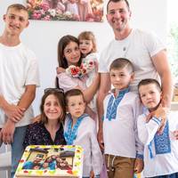 Створили дитячий будинок: військовий віддав безкоштовно будинок для родини з Львівщини