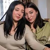 Сестри-близнючки знайшли одна одну через 17 років після розлуки за допомогою соцмереж