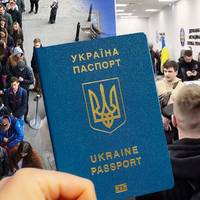 Виїзд чоловіків за кордон від 17 липня: прикордонники назвали умову