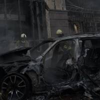 «Дякую, що живі». Дружина Калюжного повідомила, що їхня машина згоріла внаслідок ранкового обстрілу Києва