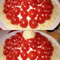Салат “Червона шапочка” з куркою: швидкий, красивий і смачний