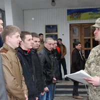 Молодь змушують ставати на облік: нові правила для призовників та мобілізованих