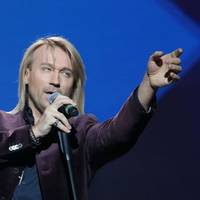 Порушив свою обіцянку: Винник розважав публіку у Чехії російськомовними піснями