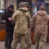 Працівник ТЦК поскаржився на пекельну роботу: 