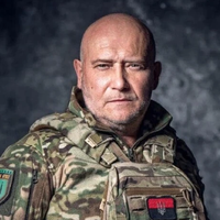 «Гидуй ухилянтами і дезертирами»: Дмитро Ярош дав настанову сину-випускнику