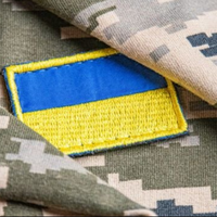 Водій під час перевірки документів збив двох військових: що відомо
