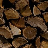 Стосується ціни на дрова: схвалили важливе рішення для населення