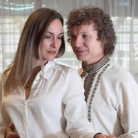 Відомий український співак таємно розлучився після 18 років шлюбу