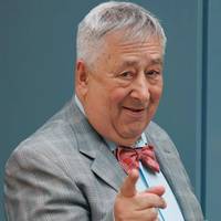 Відомий український ведучий відверто розповів про розмір пенсії під час війни