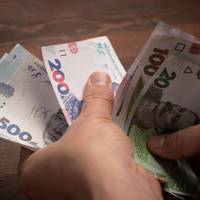 Від 450 до 3100 гривень: хто з українців отримає виплату до Дня Незалежності