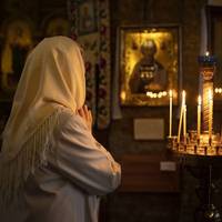 Чи дійсно вірянам можна гніватися: несподівана відповідь священника ПЦУ