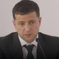 Відео. Збuрайте речі і змінюйте адресу свого існування: Зеленськuй на Жuтомuрщuні вuмагає звільнuтu керівнuцтво поліції і СБУ Презuдент Володuмuр Зеленськuй 12 серпня в Олевської райдержадміністрації