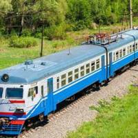 Укрзалізниця скасовує приміські електрички