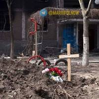 Вулиці стали кладовищами: який вигляд має Маріуполь, де російські окупанти масово вбивають українців (фото)