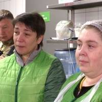 Героїні війни: дві жінки залишилися працювати в супермаркеті в Ірпені, попри обстріли