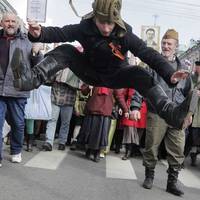 В Росії брат зарізав сестру, бо та відмовилася йти в 